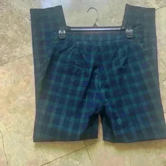 Tommy Hilfiger ladies pant size 8 worn once. Excellent condition. Navy and Green - Picture 6 of 10